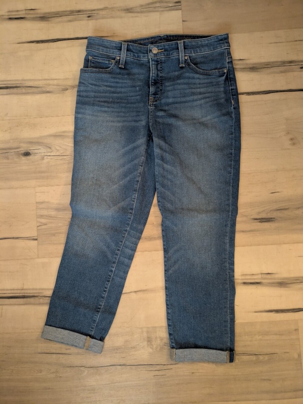 Chico's So Slimming Girlfriend Slim Cropped Jean sz 4